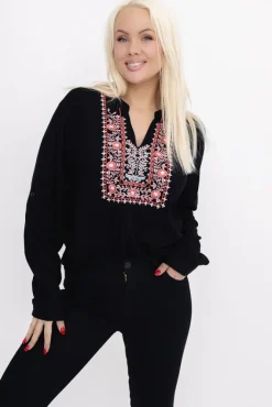 Damskie Bluzka z haftem IRIALI Wzór 2