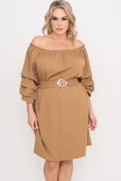 Włoski Camelowa Sukienka z paskiem VOUGI