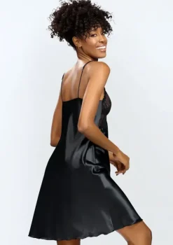 Polski Czarna Halka satynowa CHIKA