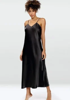 Polski Czarna Halka satynowa IGA