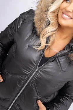 Damskie Czarna Kurtka pikowana ocieplana LEMINEA