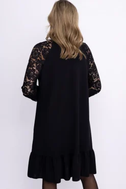 Włoski Czarna Sukienka z koronkowymi rękawami VIZURI
