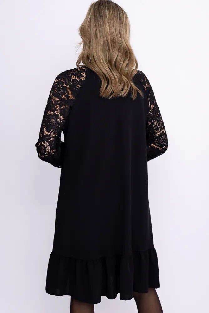 Włoski Czarna Sukienka z koronkowymi rękawami VIZURI