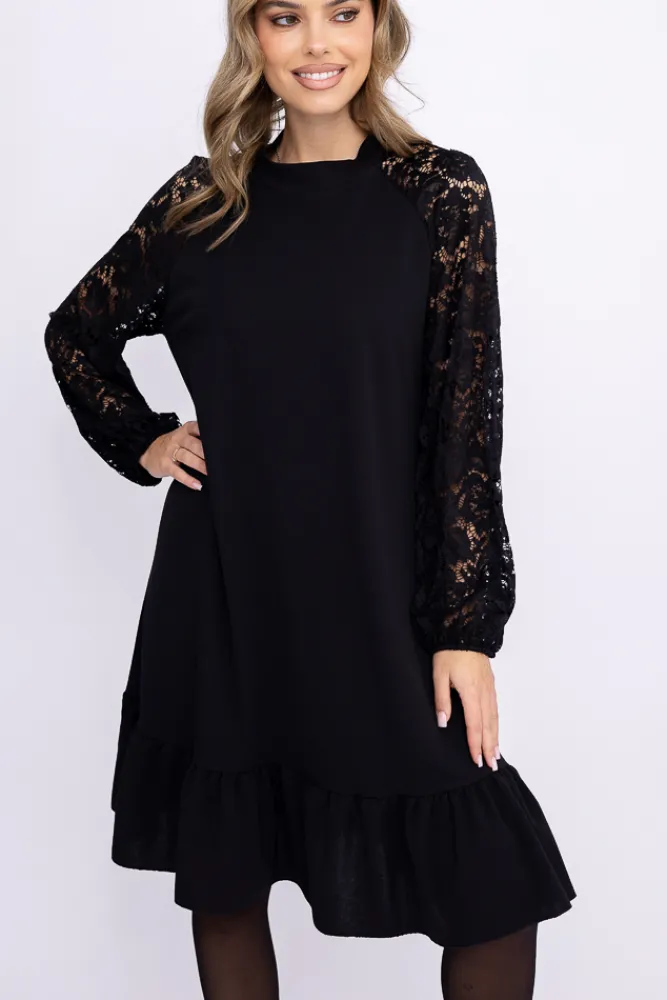 Włoski Czarna Sukienka z koronkowymi rękawami VIZURI