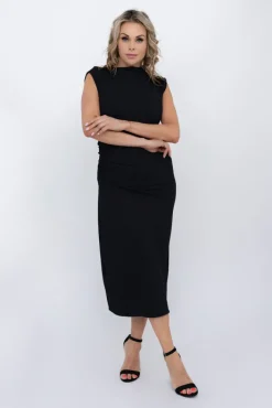 Włoski Czarna Sukienka z marszczeniami VERMINA