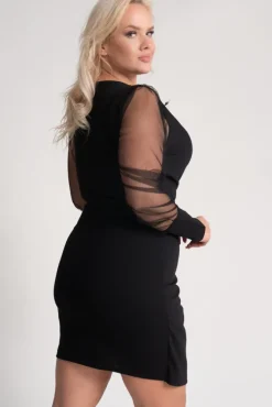 Włoski Czarna Sukienka z przezroczystymi rękawami GERGIO