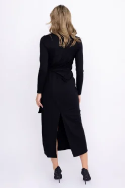 Włoski Czarna Sukienka z wiązaniem MERGA