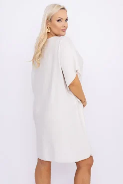 Włoski Jasnobeżowa Sukienka KIRMEN