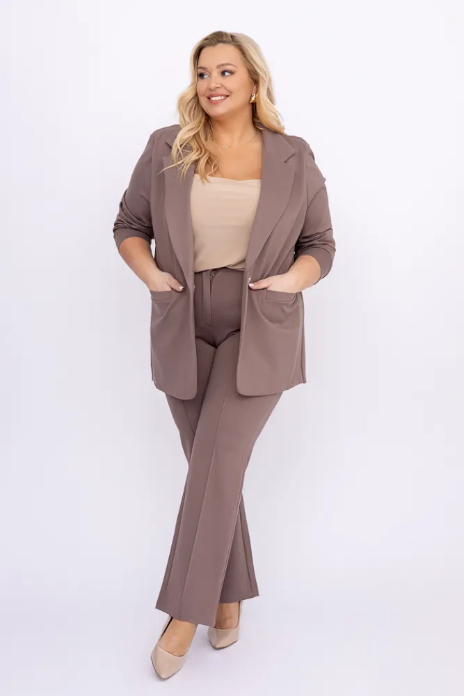 Damskie Polski Kawowy Garnitur PUNTURI