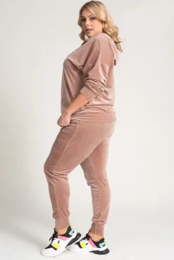 Damskie Włoski Pudrowo Komplet Dresowy welurowy KARMENIO