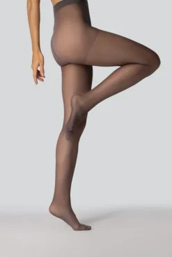 Damskie Polski Rajstopy RELAX 20DEN FUMO