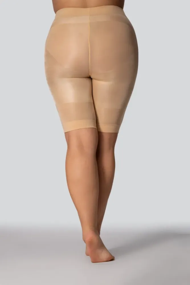 Polski Szorty wyszczuplające MID-WAISTED SMOOTHWEAR CHAMPAGNE PEARL